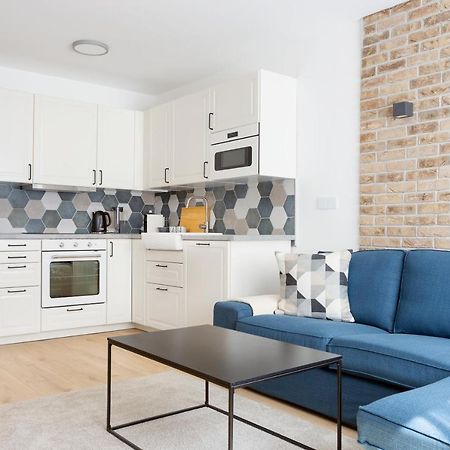 Nadi'S Apartman Егер Екстериор снимка