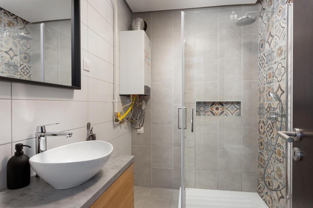 Nadi'S Apartman Егер Екстериор снимка